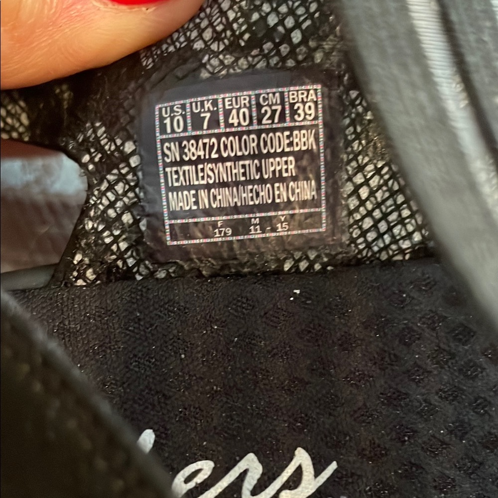 Skechers New Memory Foam Black Sandals - Picture 7 of 10